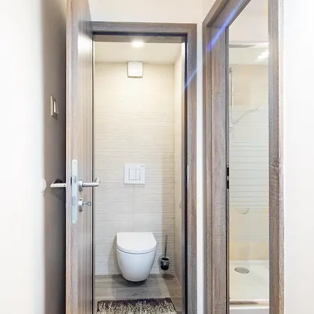 Ultra - Quiet Sleep Apartmán *